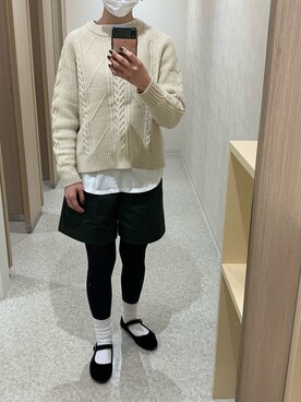 「GU（ジーユー）のアイテム（パンツ、グリーン系）」を使った、amiさん（レディース・162cm）の冬コーディネート