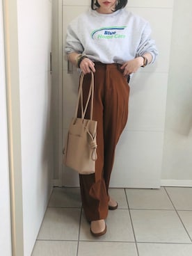 「RODE SKO」｜「アイテム（スラックス）」を使った、❁⃘asa❁⃘さん（レディース・150cm）の冬コーディネート
