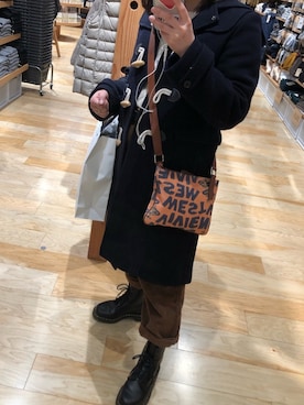 「emi+（エミプラス）のアイテム（パンツ）」を使った、akariさん（レディース・155cm）の冬コーディネート