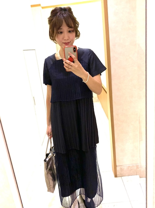 結婚式 ワンピースコーデ 20代