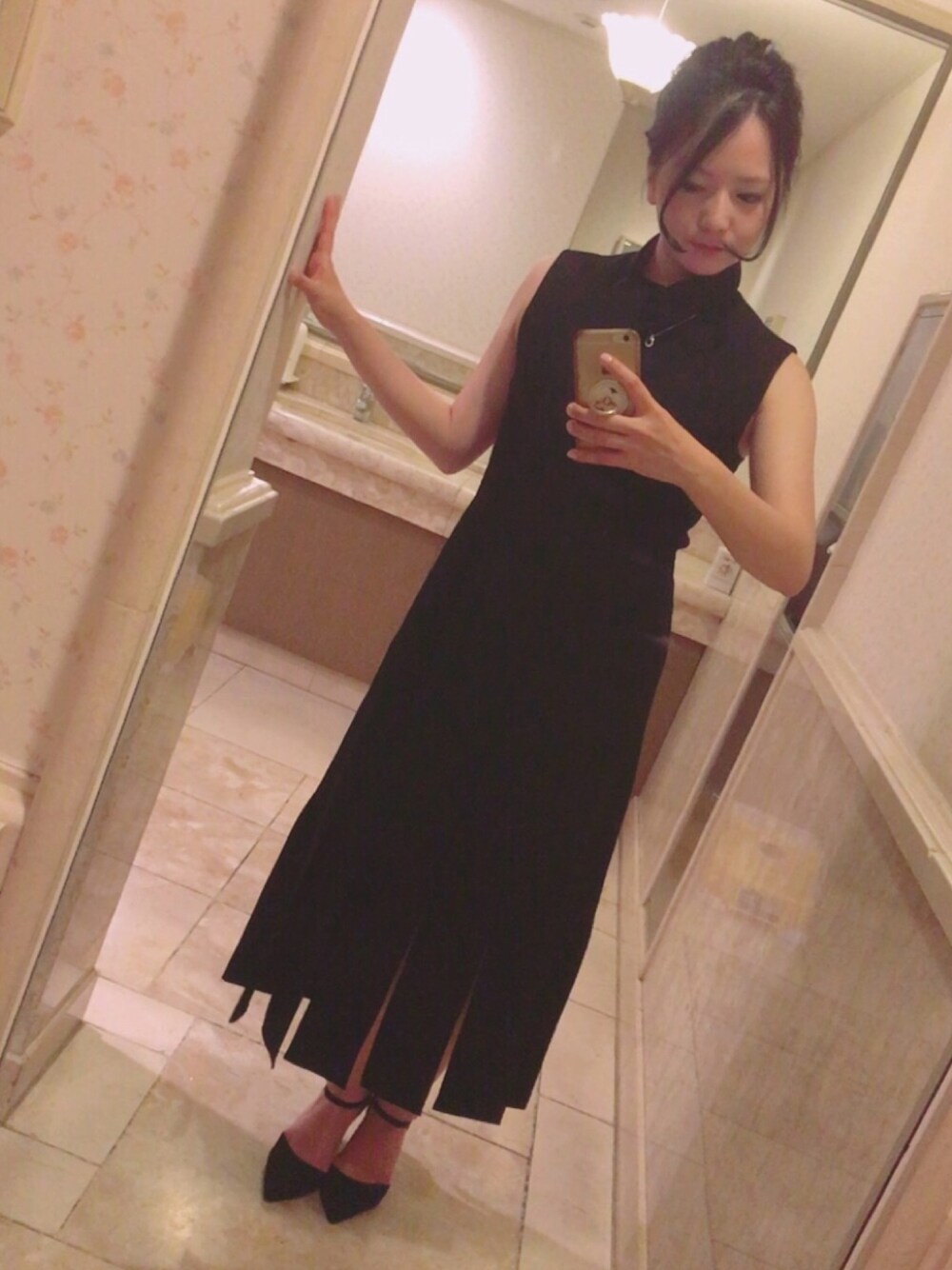 yu-riさんの「ベルトスウィングドレス（LE CIEL BLEU）」を使ったコーディネート