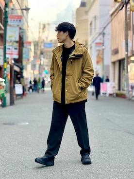 「TAION（タイオン）のアイテム（マウンテンパーカー）」を使った、Yusuke Nakajimaさん（メンズ・176cm）の冬コーディネート