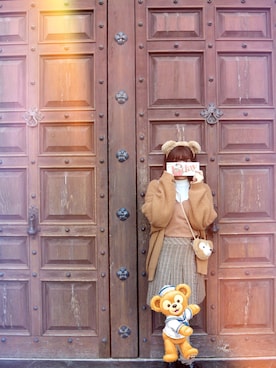 「アイテム（その他トップス、ブラウン系）」を使った、といさん（レディース・156cm）の秋コーディネート