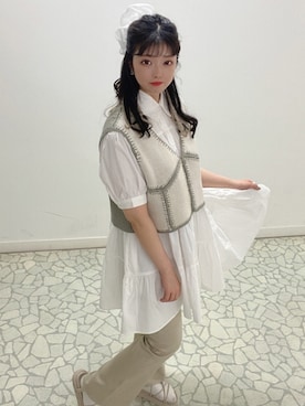 「SPINNS(スピンズ)のアイテム(シュシュ)」を使った、メグミさん(レディース・159cm)の春コーディネート