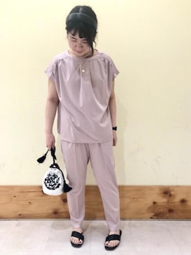 「coen（コーエン）のアイテム（アクセサリー）」を使った、sayurikwgc0804さん（レディース・160cm）の春コーディネート