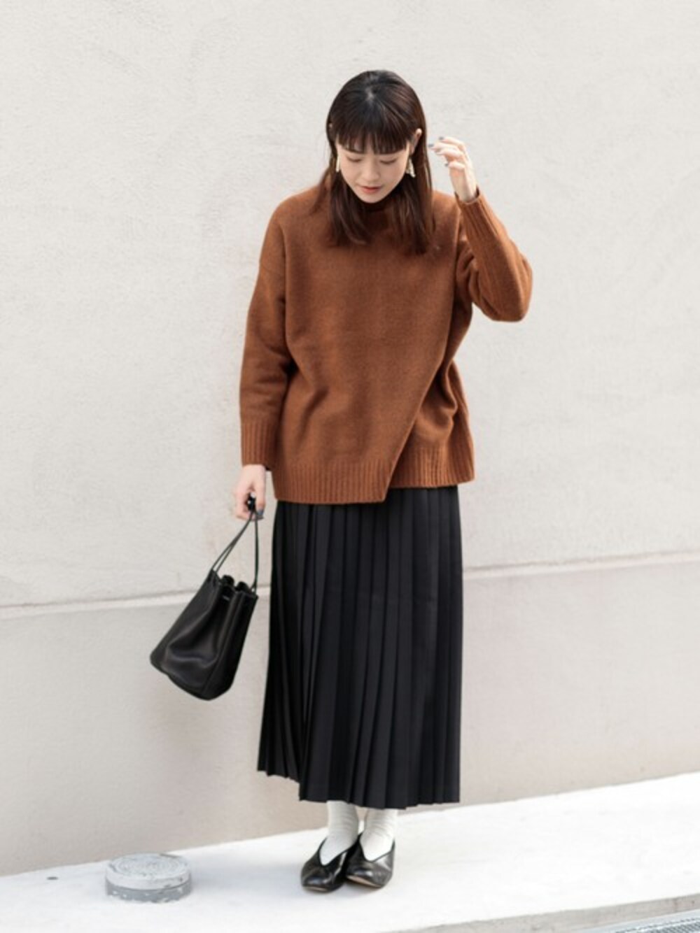 URBAN RESEARCH DOORS - 新品今季 DOORS バックスリットタートルネックニット URBAN RESEARCH DOORS（アーバンリサーチドアーズ）の「バック