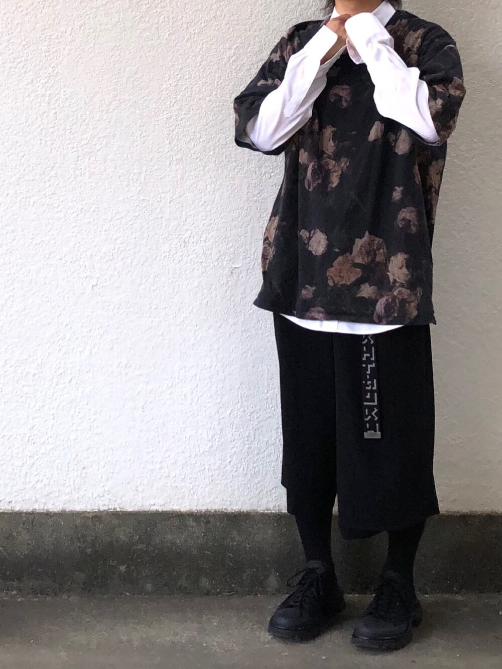 LAD MUSICIAN（ラッドミュージシャン）の「花柄プリントTEE