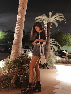 「GU（ジーユー）のアイテム（シャツ/ブラウス、ブラック系）」を使った、marino🪸🫧さん（レディース・156cm）の秋コーディネート