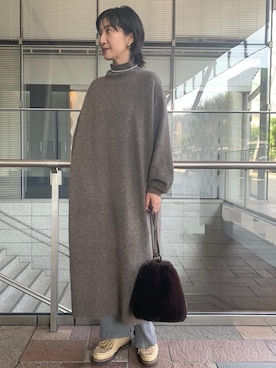「一押しのアウタースタイル」｜「アイテム（ダウンジャケット/コート）」を使った、米島 香織さん（レディース・162cm）の秋コーディネート