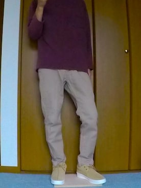 「部屋撮り」｜「アイテム（スウェット）」を使った、まっちー☻さん（メンズ・168cm）の春コーディネート