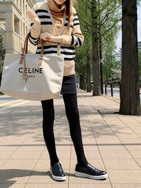 「CELINE」｜「アイテム（スリッポン）」を使った、VIVIAN COLLECTIONさん（レディース・160cm）の春コーディネート