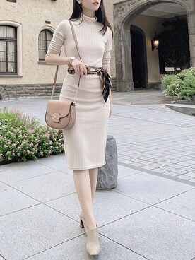 「スクエアトゥ」｜「アイテム（ブーティ）」を使った、VIVIAN COLLECTIONさん（レディース・160cm）の秋コーディネート