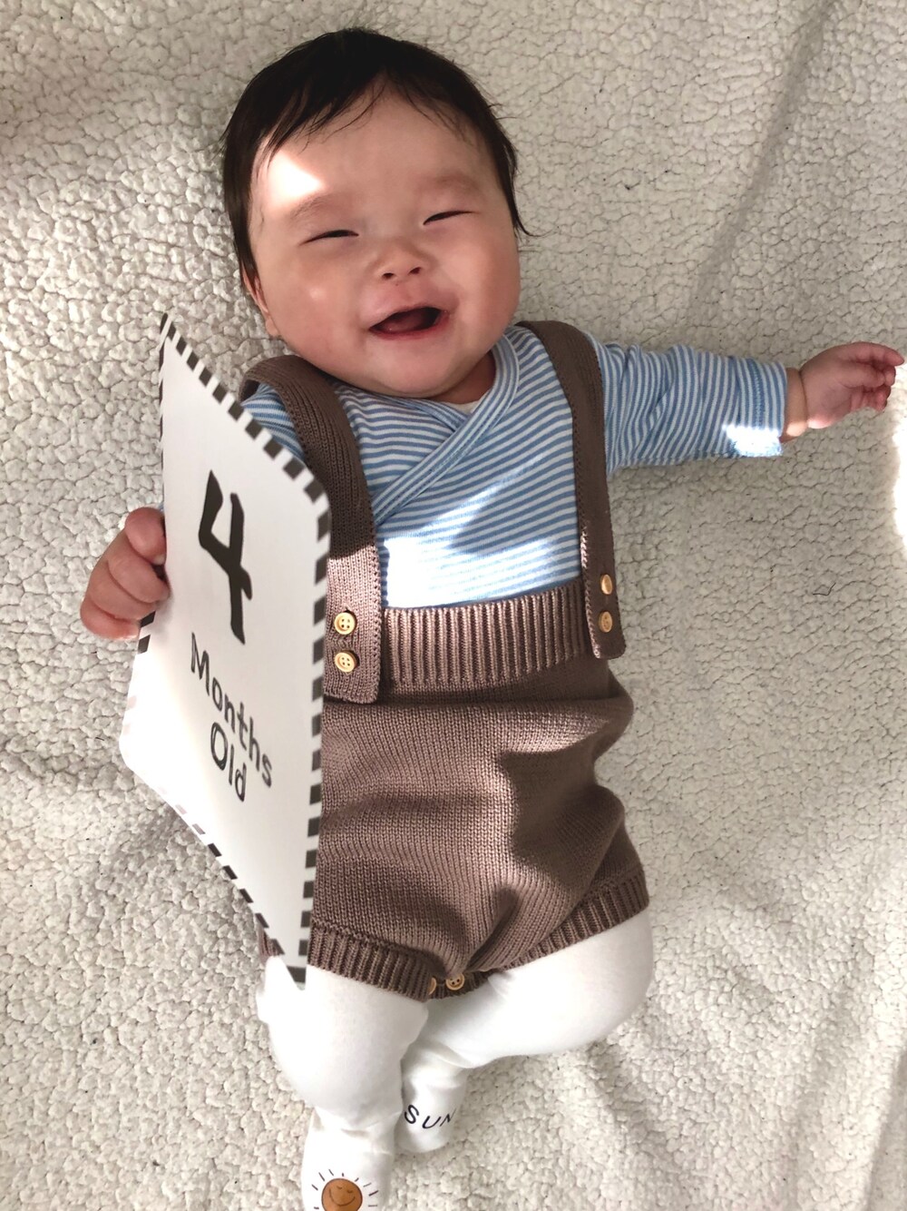 「キッズファッション、おとこのこ、kids、男の子、baby」｜「H&Mのアイテム（ロンパース、ブルー系）」を使った、AYATOさん（キッズ・60cm）の春コーディネートの1枚目の写真