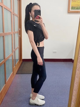「アイテム（スマホグッズ）」を使った、𝐃𝐞𝐛𝐛𝐲🎀さん（レディース・154cm）の春コーディネート