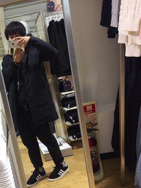 「ダニエルウェリントン」｜「アイテム（マウンテンパーカー）」を使った、kotaro tsunekawaさん（メンズ・179cm）の冬コーディネート
