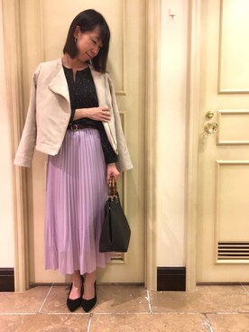 「ラメスカート」｜「アイテム（ブルゾン）」を使った、megさん（レディース・159cm）の春コーディネート