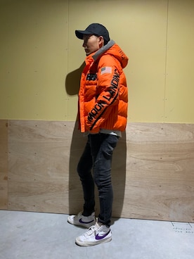 「AVIREX（アヴィレックス）のアイテム（ダウンジャケット/コート）」を使った、YOSHI☆LAWさん（メンズ・173cm）の秋コーディネート