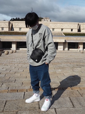 「FR2（エフアールツー）のアイテム（バッグ）」を使った、Kzymsyさん（メンズ・170cm）の春コーディネート