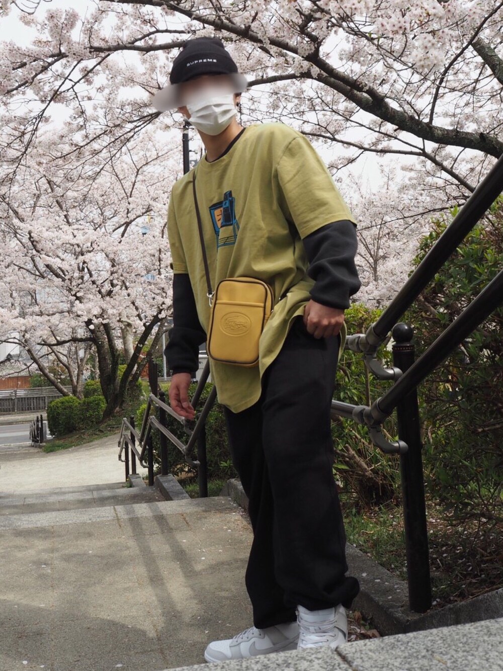 Sサイズ Stussy Rollers Tee ステューシー Tシャツ ブラック 🎲 STUSSY Rollers Tee มาในลายลูกเต๋าสีแดงสุดเท่ กราฟิกเดือด