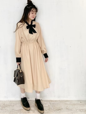 「archives e'pice（アルシーヴエピス）のアイテム（ワンピース/ドレス）」を使った、EPIMI ÉPIMMYさん（レディース・163cm）の冬コーディネート
