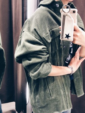 「CONVERSE TOKYO（コンバーストウキョウ）のアイテム（PC・スマホグッズ/家電）」を使った、nayumiさん（レディース・157cm）の秋コーディネート