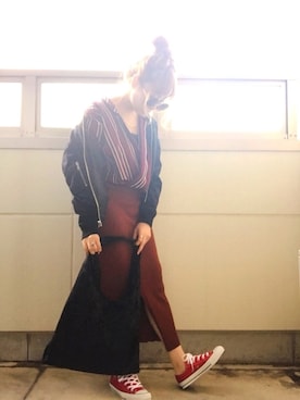 「TITTY&CO.（ティティーアンドコー）のアイテム（MA-1）」を使った、Likoさん（レディース・152cm）の秋コーディネート