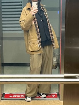 「休闲」｜「アイテム（トレンチコート）」を使った、Larry 的ねこさん（レディース・172cm）の春コーディネート