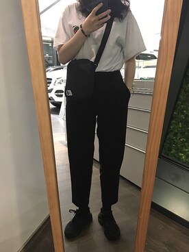 「NET（ネット）のアイテム（スラックス）」を使った、songさん（レディース・160cm）の秋コーディネート