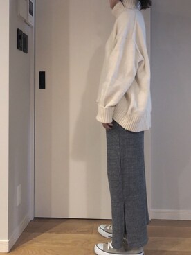 「H&M（エイチ・アンド・エム）のアイテム（ニット/セーター、ホワイト系）」を使った、hmnr.sさん（レディース・157cm）の冬コーディネート