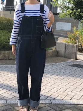 「バスクシャツ」｜「アイテム（オールインワン・サロペット）」を使った、hmnr.sさん（レディース・157cm）の秋コーディネート