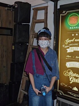 GiGi Poonさんのコーディネート