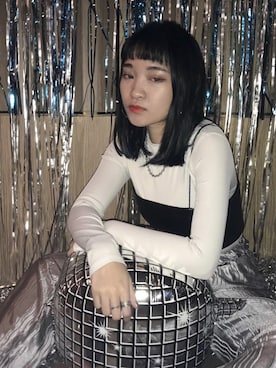 「PULL&BEAR（プルアンドベア）のアイテム（キャミソール）」を使った、GiGi Poonさん（レディース・153cm）の秋コーディネート