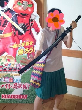 「B.L.U.E（ビーエルユーイー）のアイテム（トップス）」を使った、けろっぴさん（レディース・163cm）の秋コーディネート