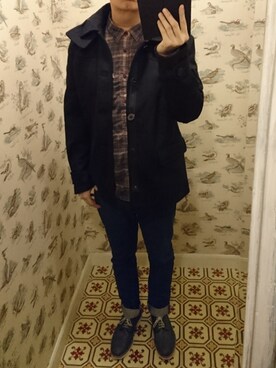 「AIGLE（エーグル）のアイテム（ミリタリージャケット）」を使った、Dasabala Limさん（メンズ・185cm）の冬コーディネート
