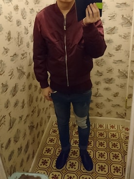 「5cm（ファイブシーエム）のアイテム（パンツ）」を使った、Dasabala Limさん（メンズ・185cm）の冬コーディネート