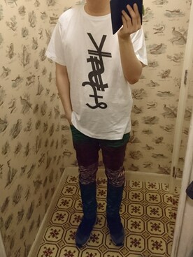 「KENZO（ケンゾー）のアイテム（デニムパンツ）」を使った、Dasabala Limさん（メンズ・185cm）の春コーディネート