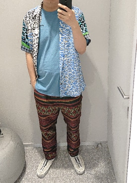「SCOTCH & SODA（スコッチ アンド ソーダ）のアイテム（チノパンツ）」を使った、Dasabala Limさん（メンズ・185cm）の秋コーディネート