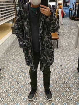 「AIGLE（エーグル）のアイテム（トップス）」を使った、Dasabala Limさん（メンズ・185cm）の冬コーディネート