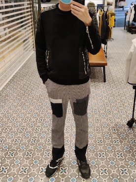 「men」｜「アイテム（スウェット）」を使った、Dasabala Limさん（メンズ・185cm）の冬コーディネート