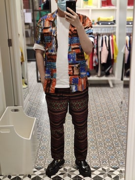 「SCOTCH & SODA（スコッチ アンド ソーダ）のアイテム（チノパンツ）」を使った、Dasabala Limさん（メンズ・185cm）の夏コーディネート