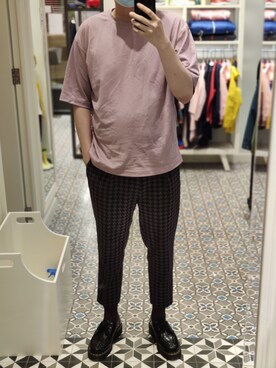 「TOPMAN（トップマン）のアイテム（パンツ）」を使った、Dasabala Limさん（メンズ・185cm）の夏コーディネート