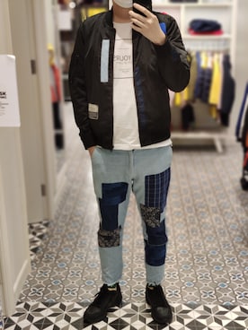 「RICK OWENS」｜「アイテム（ナイロンジャケット）」を使った、Dasabala Limさん（メンズ・185cm）の秋コーディネート