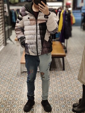 「FILA（フィラ）のアイテム（ダウンジャケット/コート）」を使った、Dasabala Limさん（メンズ・185cm）の冬コーディネート