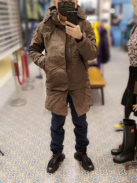 「AIGLE（エーグル）のアイテム（ジャケット/アウター）」を使った、Dasabala Limさん（メンズ・185cm）の冬コーディネート