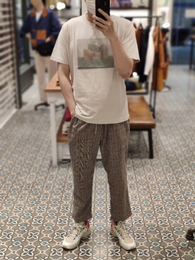 「AIGLE（エーグル）のアイテム（スニーカー）」を使った、Dasabala Limさん（メンズ・185cm）の春コーディネート