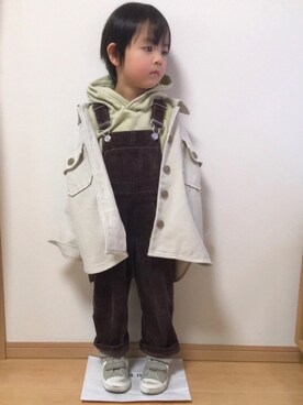 「アイテム（ブルゾン、ホワイト系）」を使った、Hさんさん（キッズ・100cm）の冬コーディネート