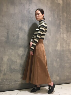 金澤 葵さんの「ボリュームロングスカート」を使ったコーディネート