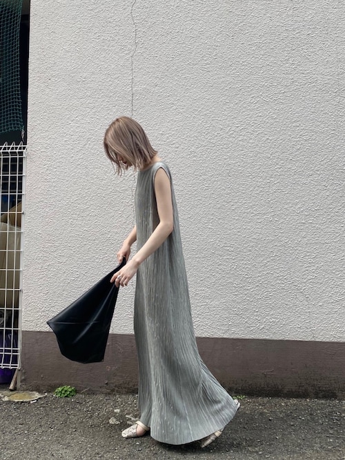 金澤 葵 Murua Muruaのワンピースを使ったコーディネート Wear