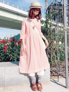 「chambre de charme（シャンブルドゥシャーム）のアイテム（アクセサリー）」を使った、アカリと柚子さん（レディース・165cm）の夏コーディネート