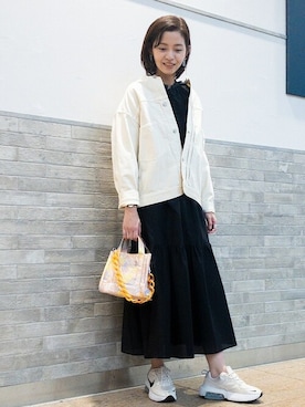 「ジージャン」｜「アイテム（ノーカラージャケット）」を使った、山下さん（レディース・168cm）の春コーディネート